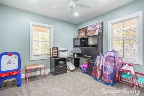 677 Auburn, Ada, MI 49301 photo 26