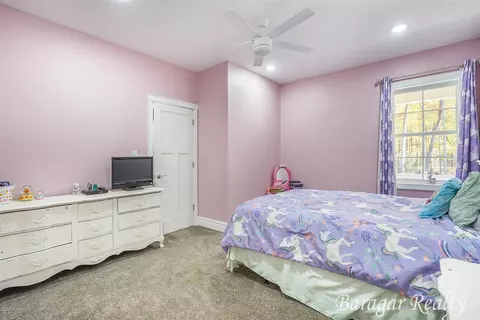 677 Auburn, Ada, MI 49301 photo 22