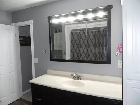 46792 48th, Lawrence, MI 49064 photo 16
