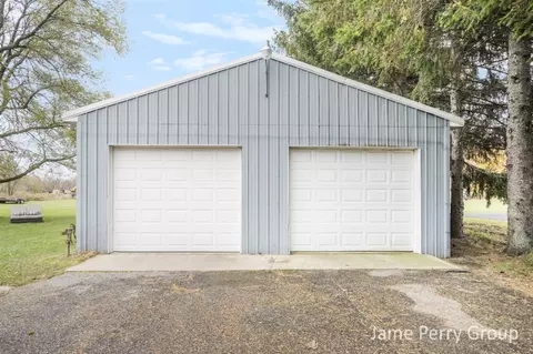 2939 S Grow, Sidney, MI 48885 photo 17