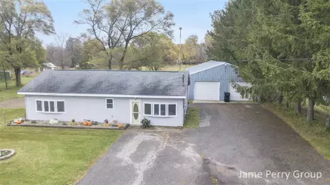 2939 S Grow, Sidney, MI 48885 photo 23