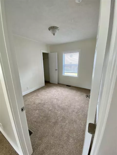 125 W Smith, Buchanan, MI 49107 photo 8