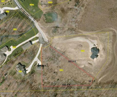 7726 Lake Cir, Belding, MI 48809 photo 2