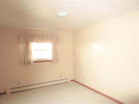 351 Bawden, Bronson, MI 49028 photo 12