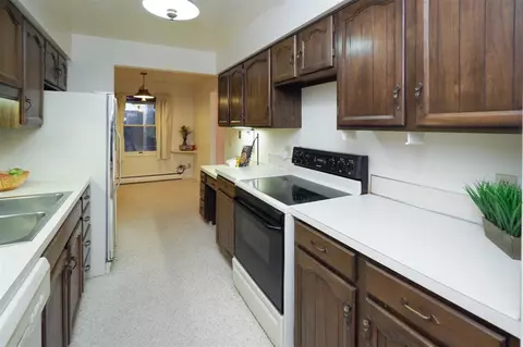 4670 Ravine, Kalamazoo, MI 49004 photo 8