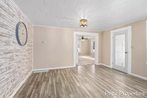 254 Tabor, Lyons, MI 48851 photo 5