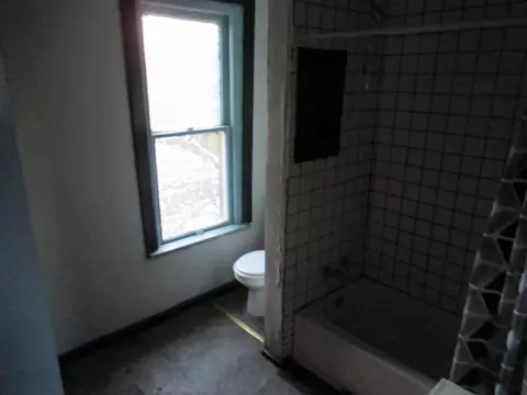 425 E Michigan, Three Rivers, MI 49093 photo 6