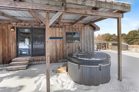 2625 E 20th, White Cloud, MI 49349 photo 24