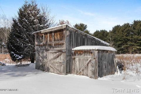 2625 E 20th, White Cloud, MI 49349 photo 26