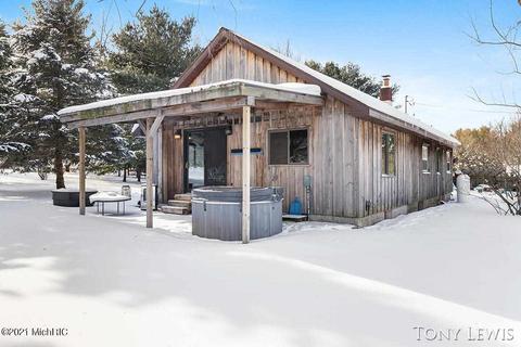 2625 E 20th, White Cloud, MI 49349 photo 23