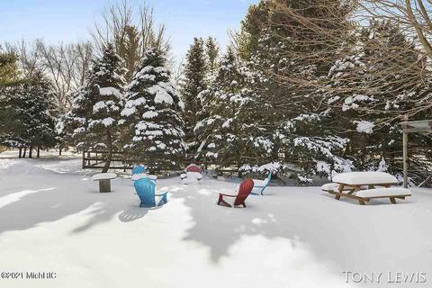 2625 E 20th, White Cloud, MI 49349 photo 28