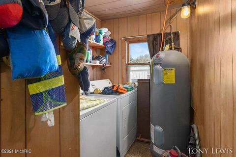 2625 E 20th, White Cloud, MI 49349 photo 20