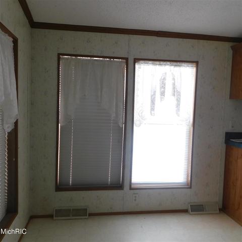 475 E 88th, Newaygo, MI 49337 photo 16