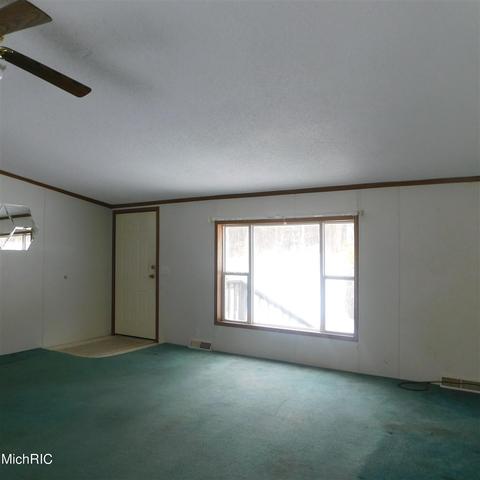 475 E 88th, Newaygo, MI 49337 photo 11
