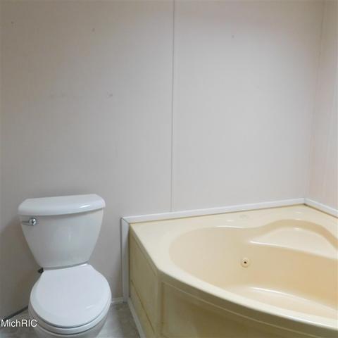 475 E 88th, Newaygo, MI 49337 photo 14