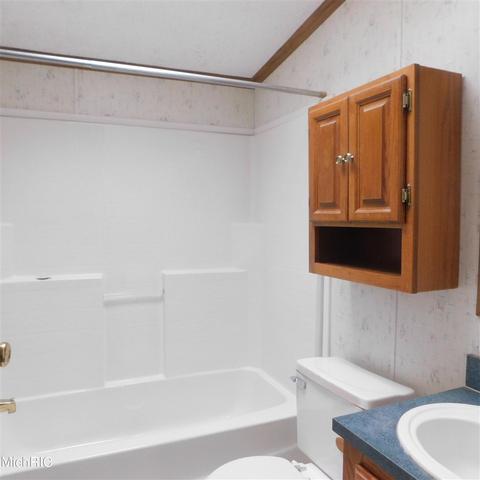 475 E 88th, Newaygo, MI 49337 photo 7
