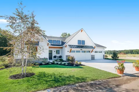 2980 Isle Grand #42, Belmont, MI 49306