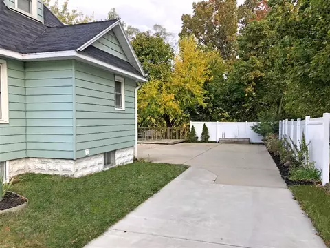 531 Exchange, Spring Lake, MI 49456 photo 29