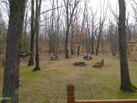4044 Jay, Whitehall, MI 49461 photo 9