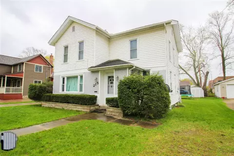 215 Fourth, Three Rivers, MI 49093 photo 2