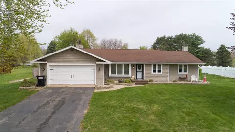 7581 E Ts, Scotts, MI 49088 photo 2