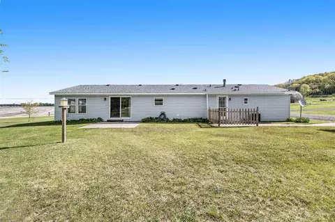 204 110th, Plainwell, MI 49080 photo 3
