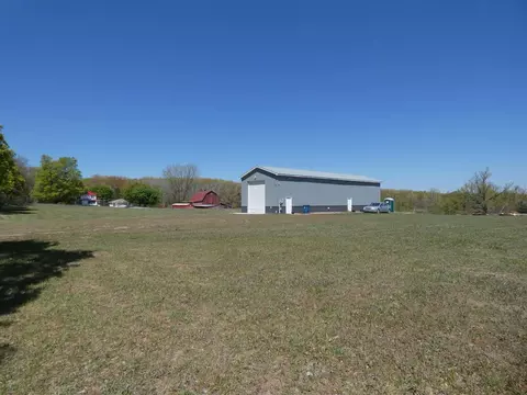 837 E 96th, Grant, MI 49327 photo 5