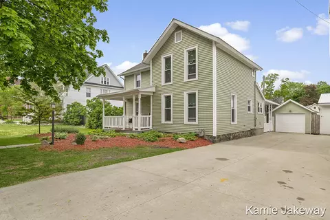 311 S S Brg, Belding, MI 48809 photo 3