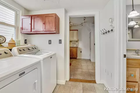 311 S S Brg, Belding, MI 48809 photo 15