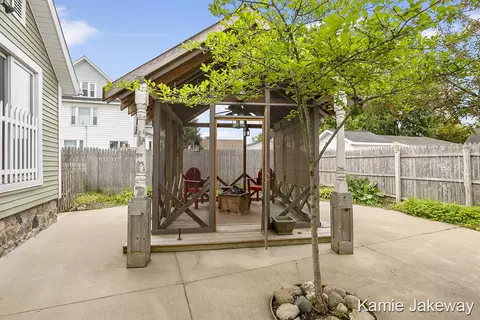 311 S S Brg, Belding, MI 48809 photo 24