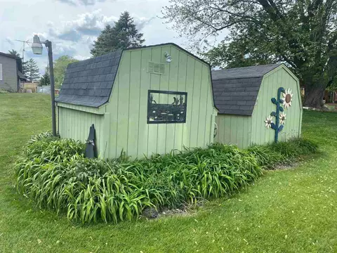 283 Sunset, Dowling, MI 49050 photo 34