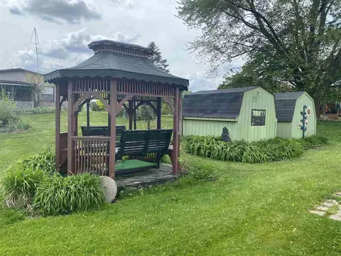 283 Sunset, Dowling, MI 49050 photo 33