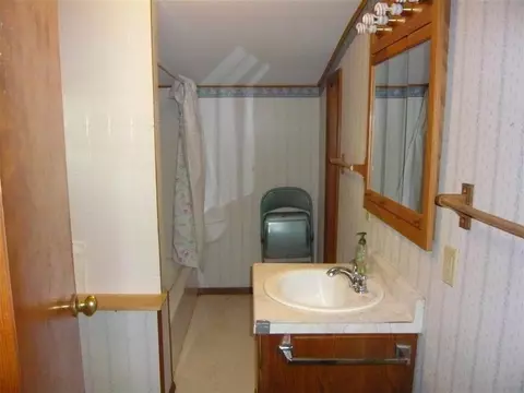 1009 Everett, Coldwater, MI 49036 photo 7
