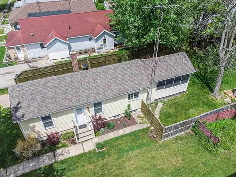 404 Cherry, Three Oaks, MI 49128 photo 28