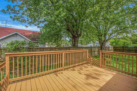 404 Cherry, Three Oaks, MI 49128 photo 15