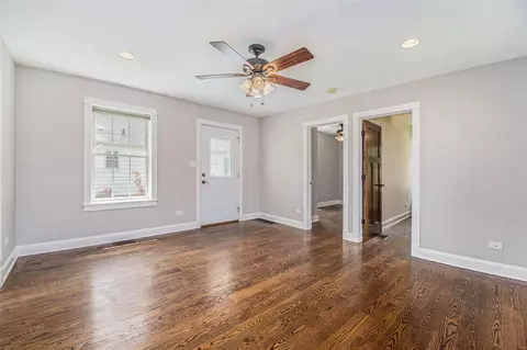 404 Cherry, Three Oaks, MI 49128 photo 5