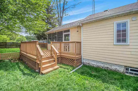 404 Cherry, Three Oaks, MI 49128 photo 17