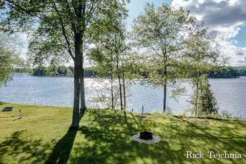 5317 Front, Newaygo, MI 49337 photo 6