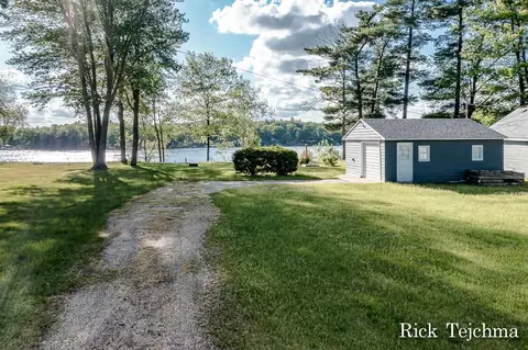 5317 Front, Newaygo, MI 49337 photo 10