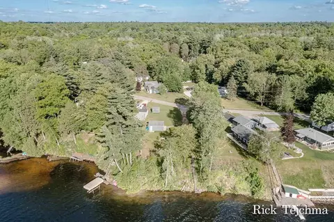 5317 Front, Newaygo, MI 49337 photo 3