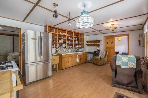 26365 M 60, Mendon, MI 49072 photo 8
