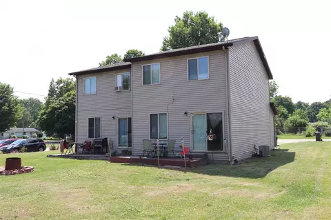 115 Orchard St, Constantine, MI 49042 photo 4