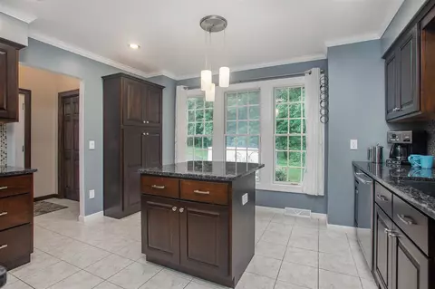 203 Deer Run, Plainwell, MI 49080 photo 14