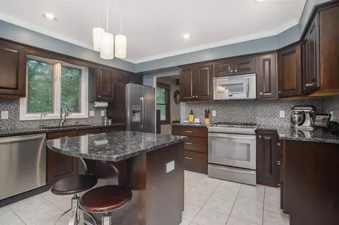 203 Deer Run, Plainwell, MI 49080 photo 12