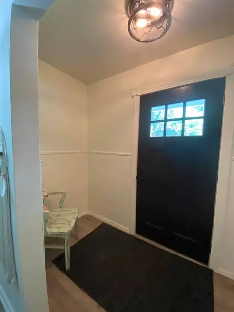 233 W Bradford, Stanton, MI 48888 photo 5