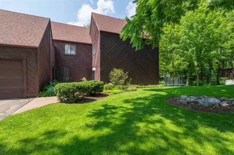 279 Fairway, Plainwell, MI 49080 photo 2