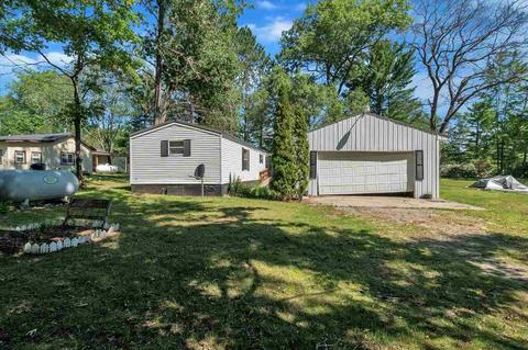 6819 Railroad St, Harrison, MI 48625 photo 3