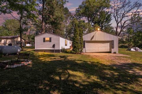 6819 Railroad St, Harrison, MI 48625 photo 1