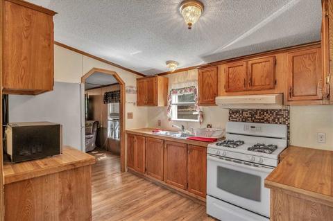 6819 Railroad St, Harrison, MI 48625 photo 10