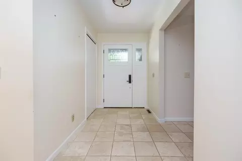 246 Golfview, Plainwell, MI 49080 photo 2